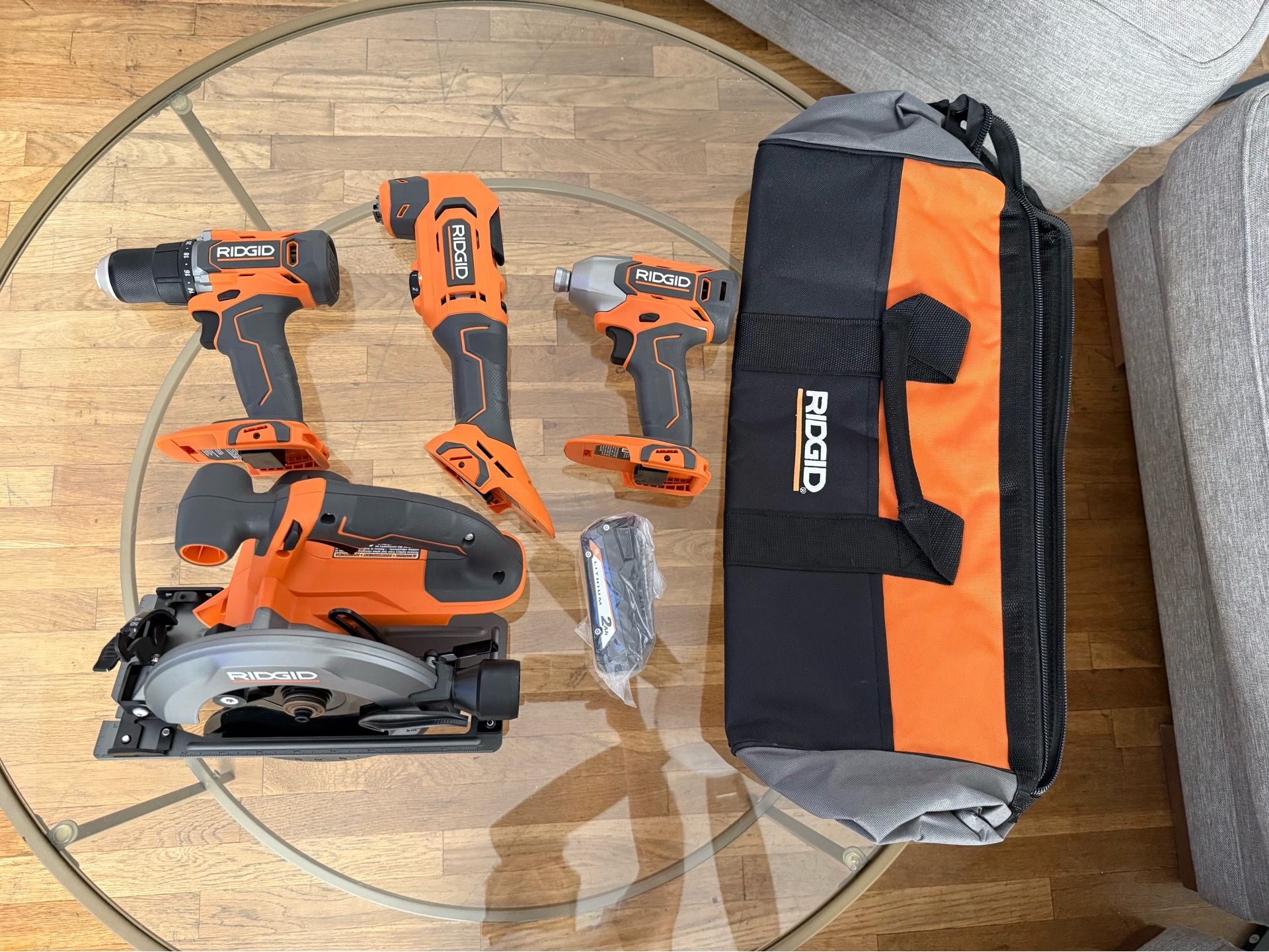 Ridgid 18V Cordless 8-Tool Combo Kit
