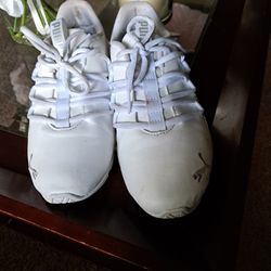 Puma Shoes Exc cond 