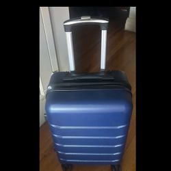 Navy Blue Hard Shell Spinner Carry On Luggage (NEW)