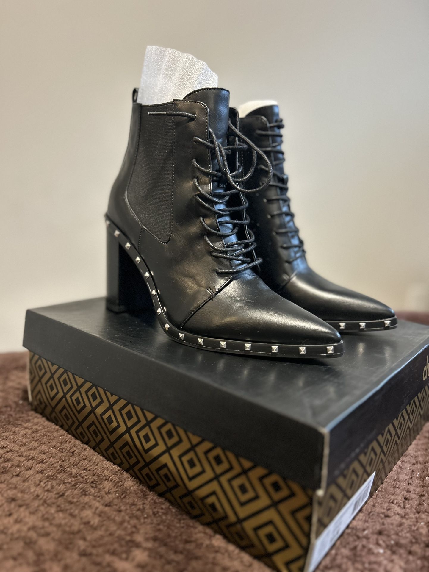Black Heel Boots 