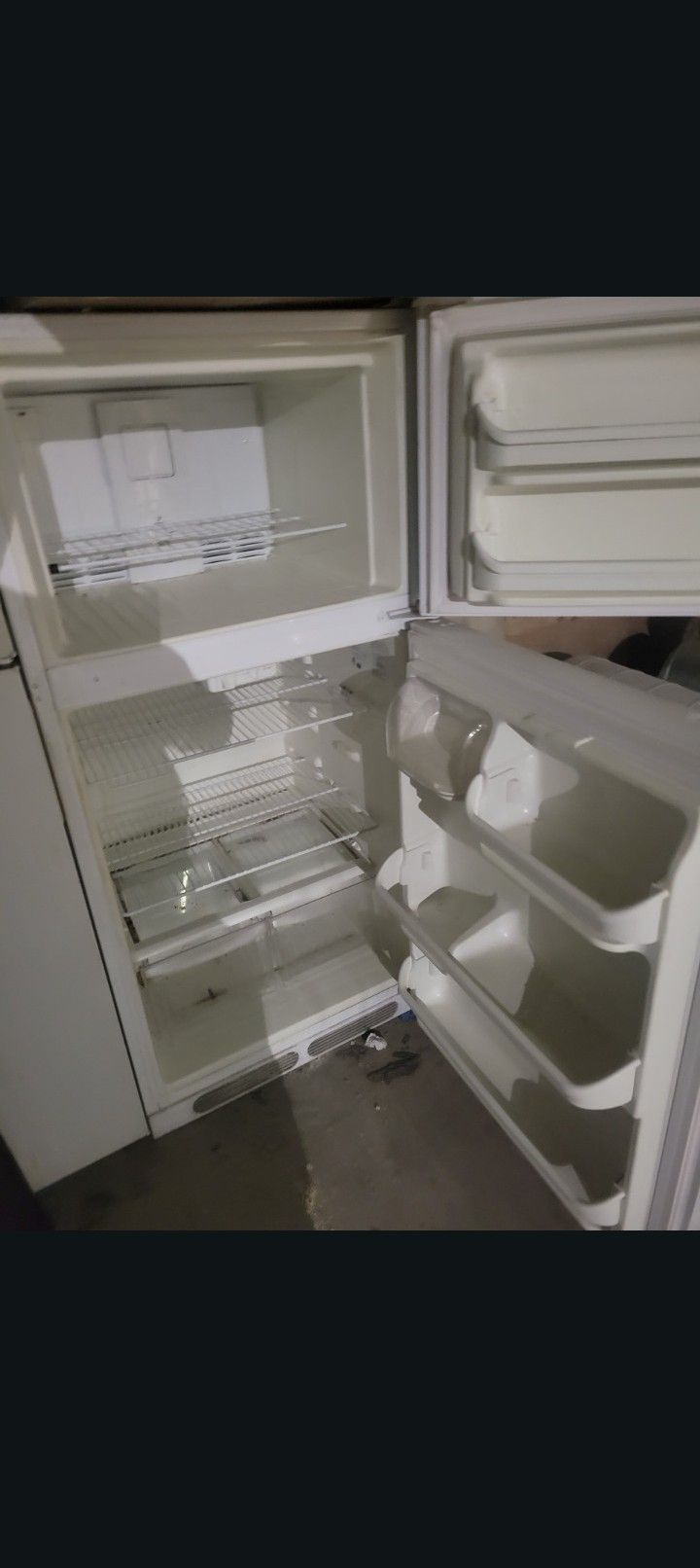 Frigidaire Refrigerator
