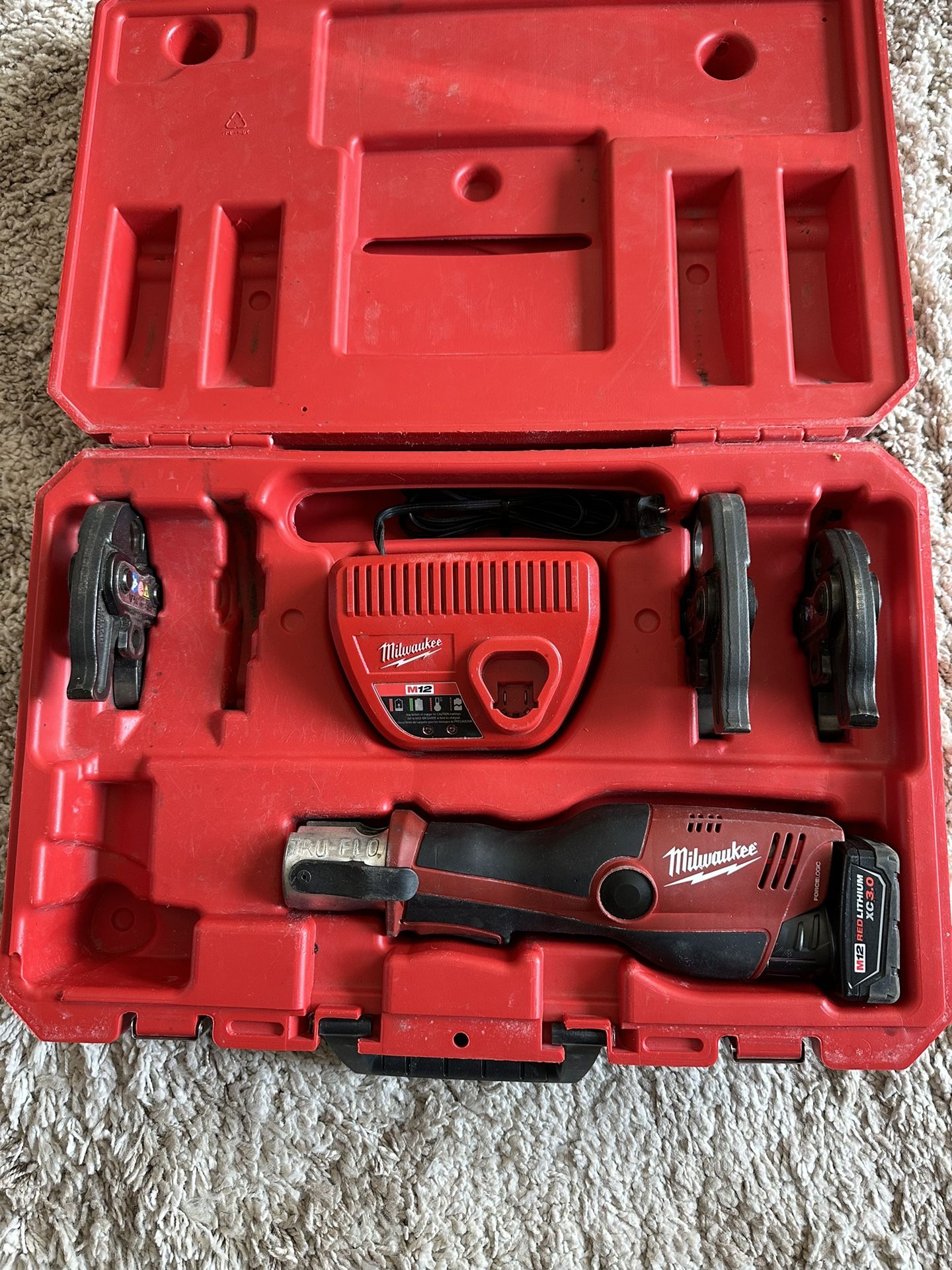 Milwaukee M12 Force Logic Propress