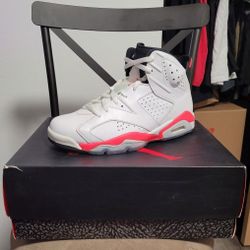 Jordan 6 Retro 