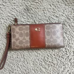 Coach wallet