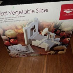 Spiral Vegetable Slicer Different Blades Paderno