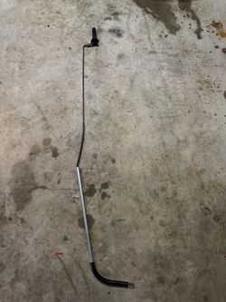 **Long-Reach Drain Cleaning Tool – Metal Spring Tip**