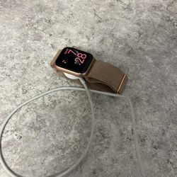 Apple Watch SE