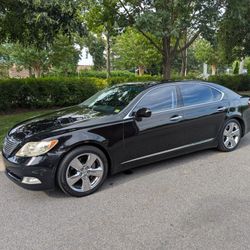 LEXUS LS 460 Black On Black