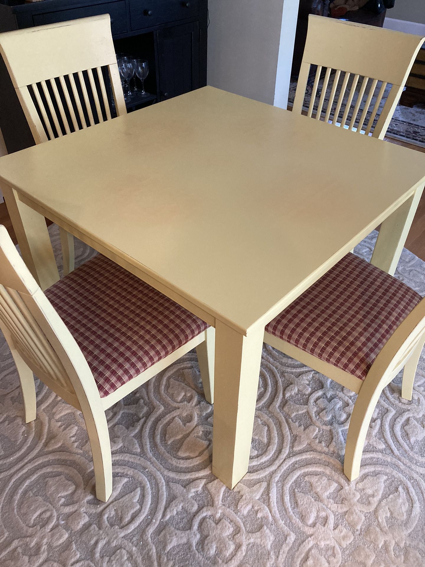 Canadel Dining Table (5piece)