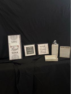 3 piece bathroom accessory set
