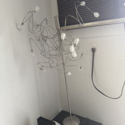 Modern Metal Table Lampu