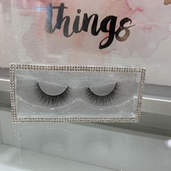 Gorgeous Natural Eyelashes