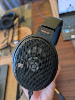 Sennheiser HD660 S2 Headphones