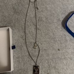 Women’s Necklace $120