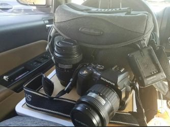 Olympus E-500 package with Eddie Bauer bag