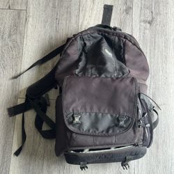 Lowepro Camera Backpack – DSLR + Lenses + Laptop