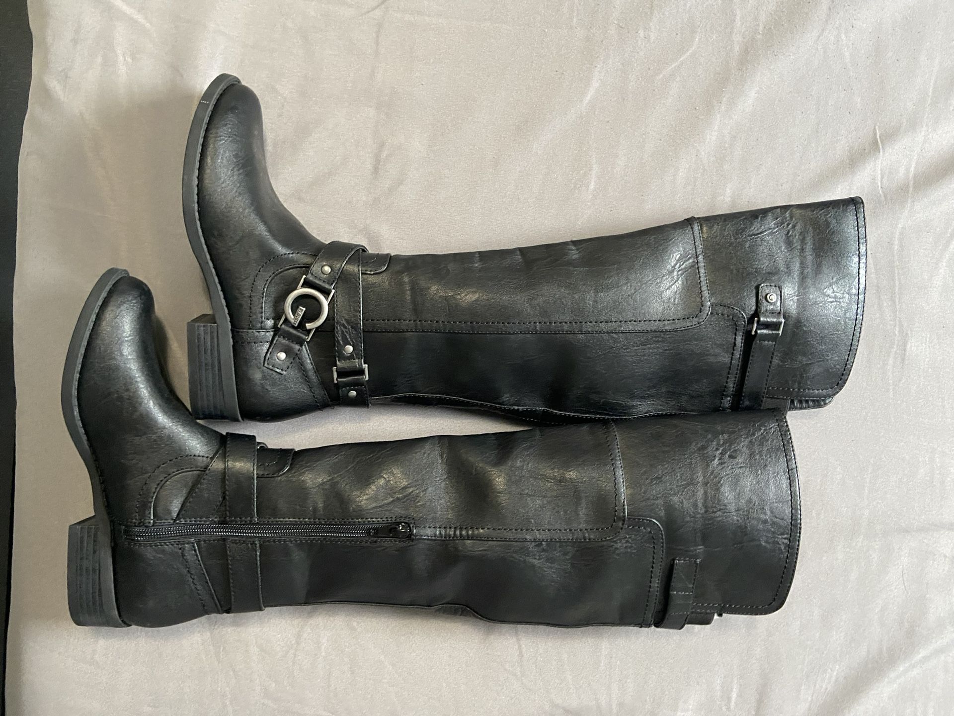 Guess Black Leather Riding Boots