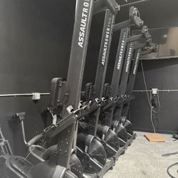 Assault rower pro’s