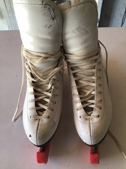 Ice skate boots