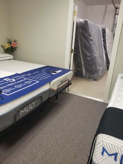 🚨 GOING OUT FOR BUSINESS SALE‼️ Moving Out New Mattresses – King, Queen, Full – Unbelievable Prices! 🛏️ Take Home Today for Only $39 down! 💥