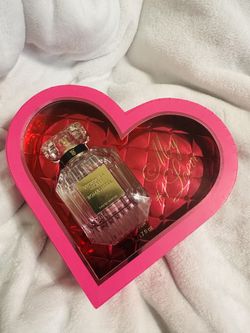 New Victoria Secret  Bombshell Perfume 