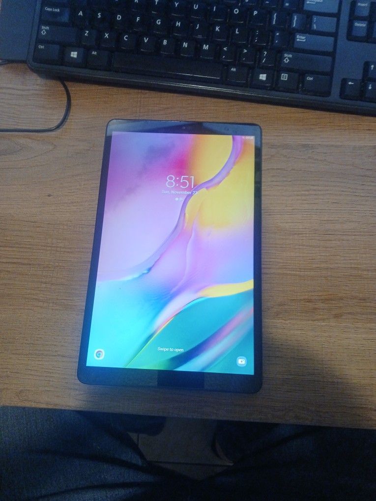 Samsung TAB A  10.1 INCH Wireless Tablet. 128 G