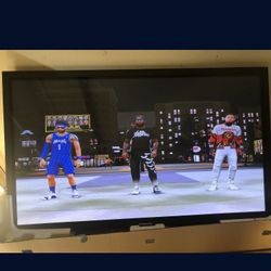 Big Movie Room/ Game Room Tv 