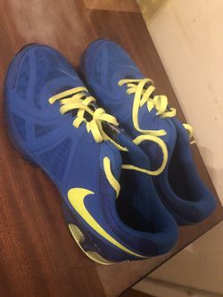 Nike Air Max youth Size 6.5 Y