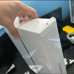 Apple Macbook Laptop ((contact info removed)