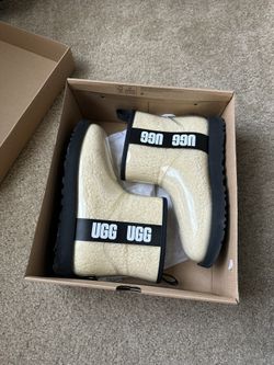 UGG W Classic Clear Mini Boots