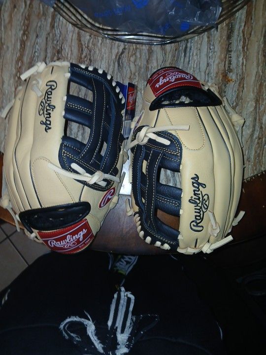 Rawlings SS12CB All Leather Shell