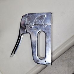 Arrow Stapler 