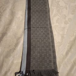Scarf Gucci Italy