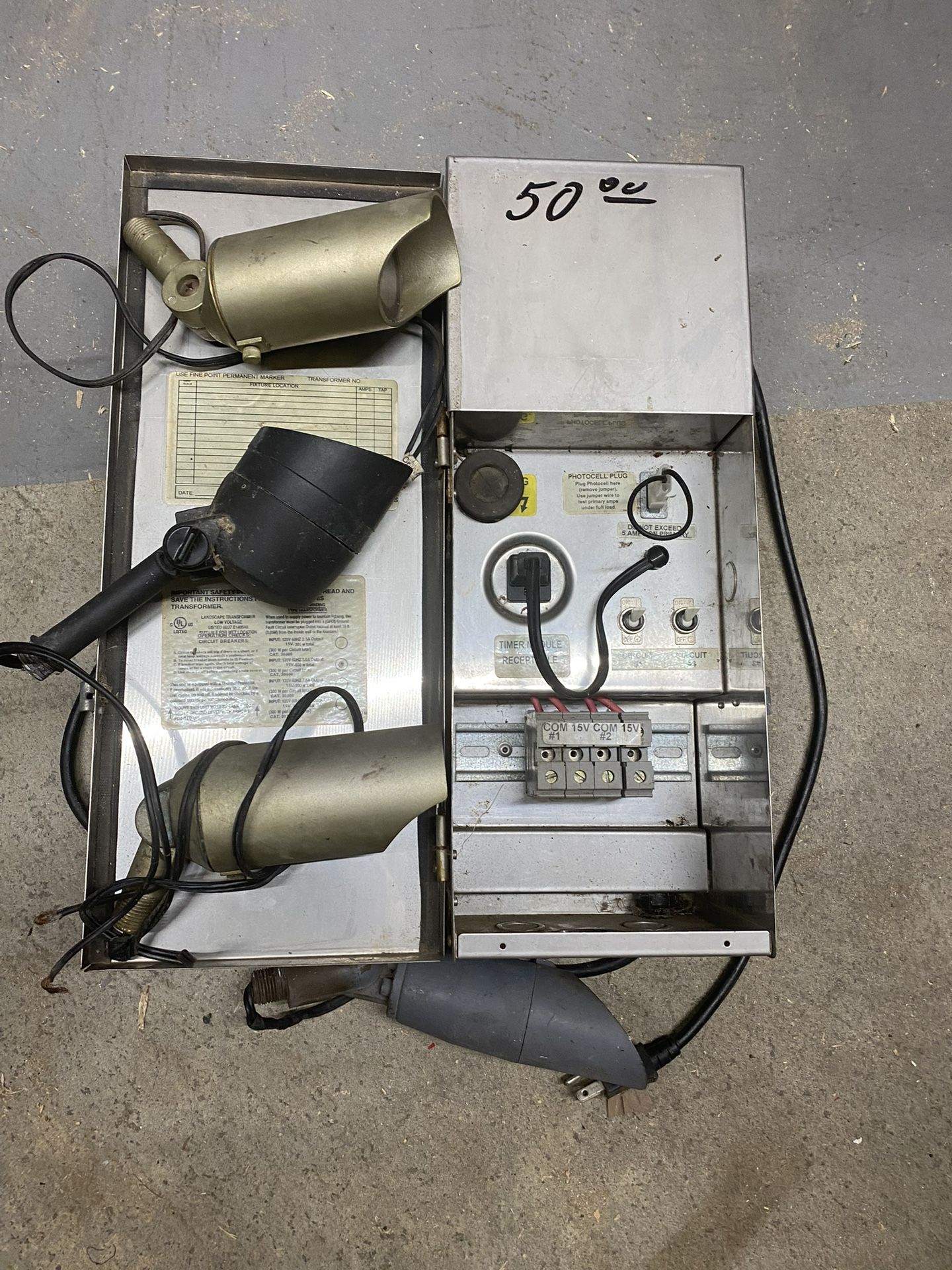 Low voltage stainless steel transformer w/lights