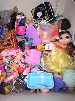 Box Of Mini LOL DOLLS AND ALOT ACCESSORIES 
