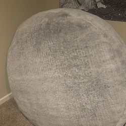 Giant bean Bag 