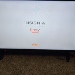 32 Inch Fire TV  Insignia