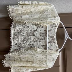 White pearl Chinese style shawl