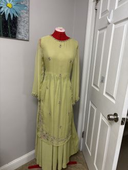 Stylist Light Green Dress 