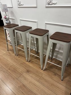 Set of 4 Industrial Metal Bar Stools – 30” Tall – Stackable