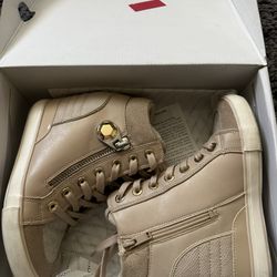 Women’s Shoes Size 7