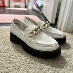 size 7 platform cute white shoes 