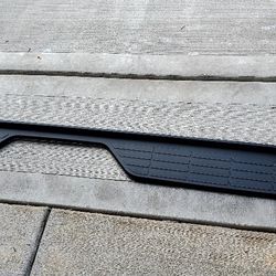 Chevy Silverado. Gmc Yukon. Tahoe. Suburban. Rear Bumper Cover. Brand NEW