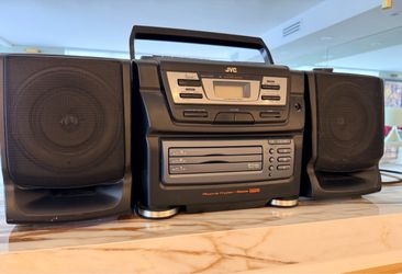 JVC Boombox CD-cassette player