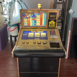 Retro Type Slot Machine