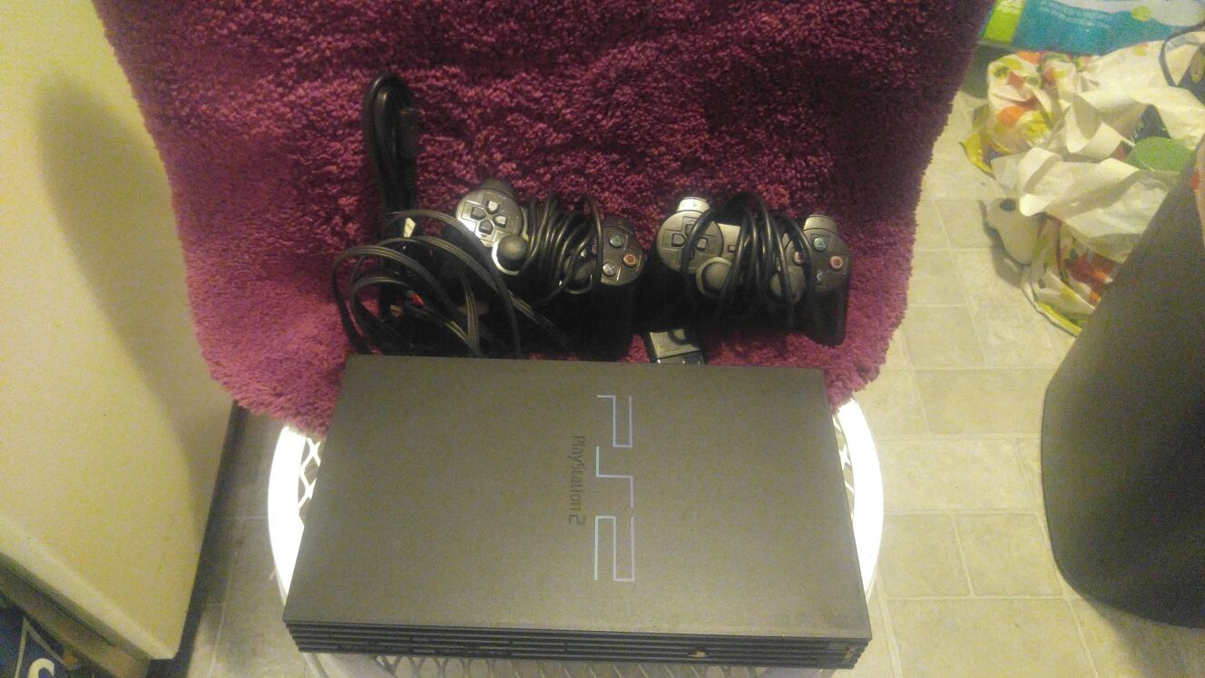 Ps2 with 2 controllers and cords