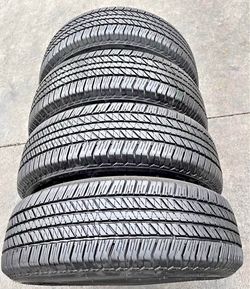 265/70r17 Bridgestone tires con 90% de Vida las 4