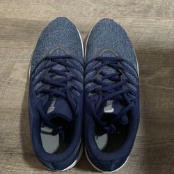 Nike Tennis Shoes Size 10.5
