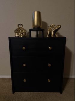 Dresser/Nightstand