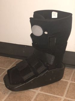 Matrax Air Ankle Walker, Medium